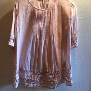 Old Navy soft pink top